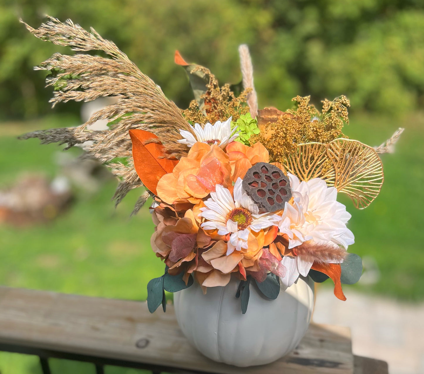 Drifting Meadow| Autumn Botanicals