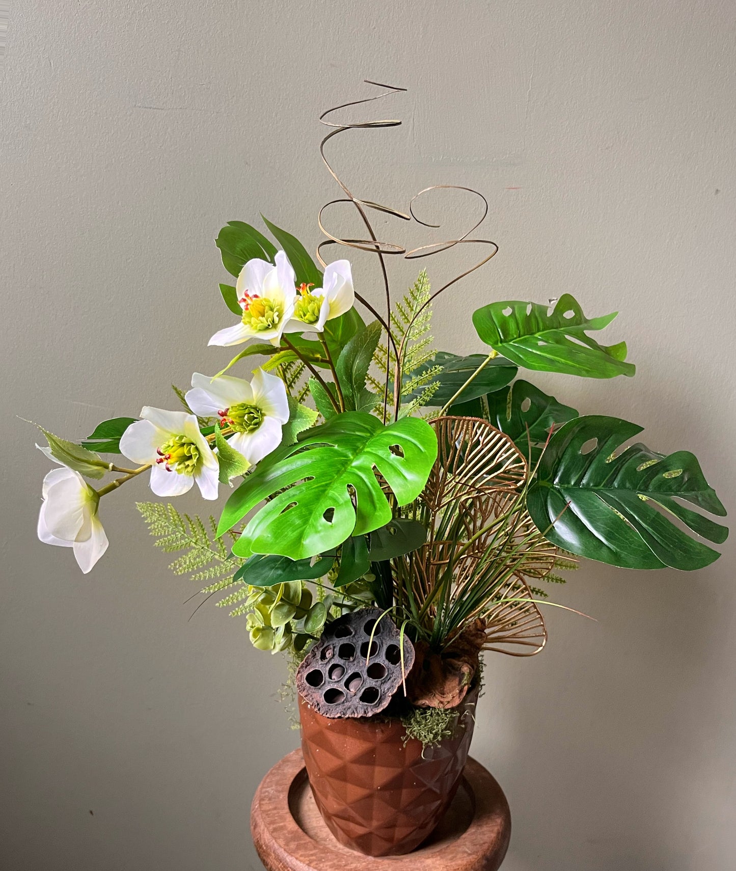 Verdant Structure |Permanent Botanicals